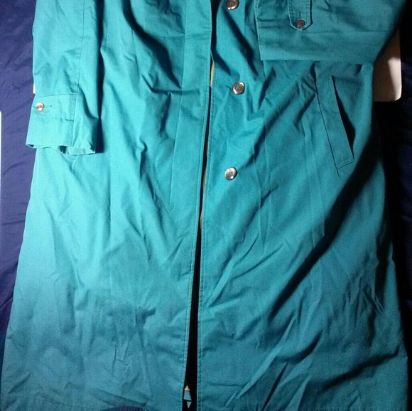 Preowned Bauer Down Trench Coat With Zip Liner - Picture 4 of 4